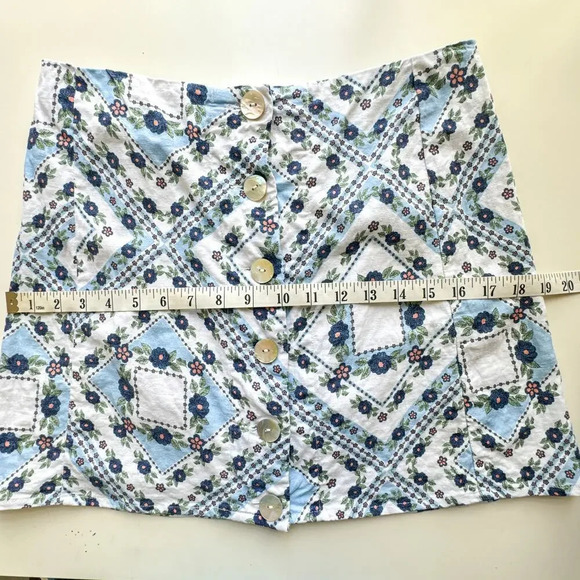 Tularosa Vanessa Mini Floral Skirt size Medium - Picture 7 of 8